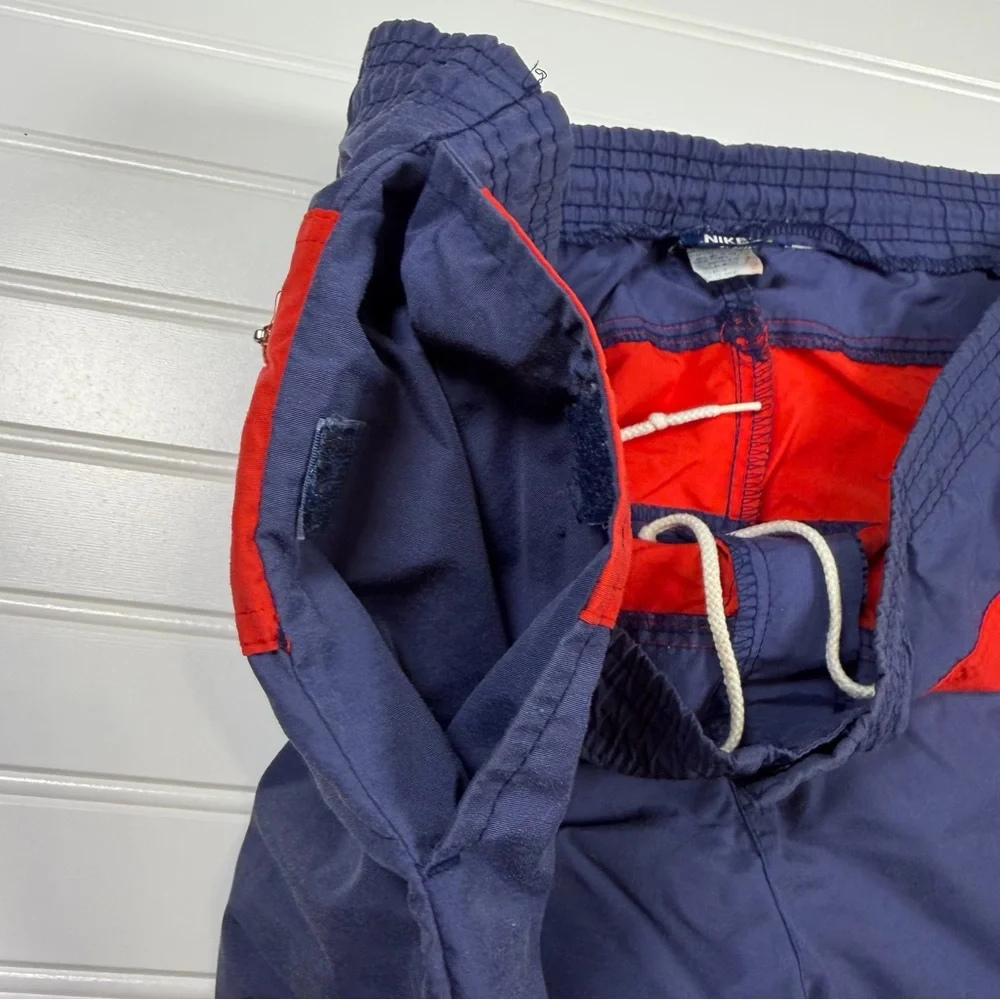 Vintage 1980’s Nike Nylon Track Pants Men’s Large Blue‎ Red GUC RN 56323